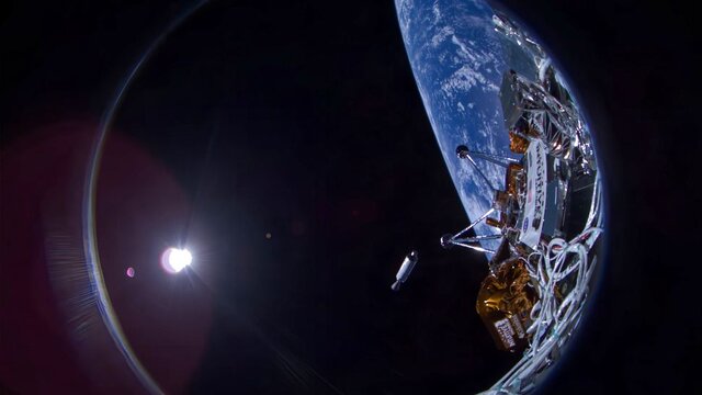 فرودگر قمری «اودیسیوس» اولین عکس‌ها را به زمین فرستاد